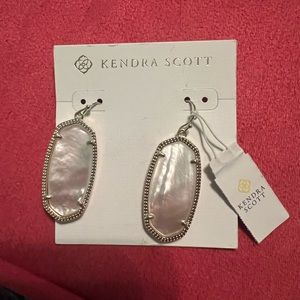 Kendra Scott Elle Earrings Ivory MOP/Gold